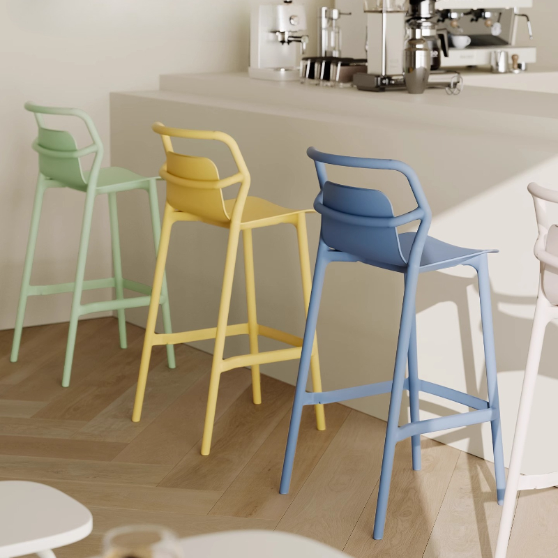 Taburetes de Bar de estilo de  - Commercial Kitchen Design reseña y precio